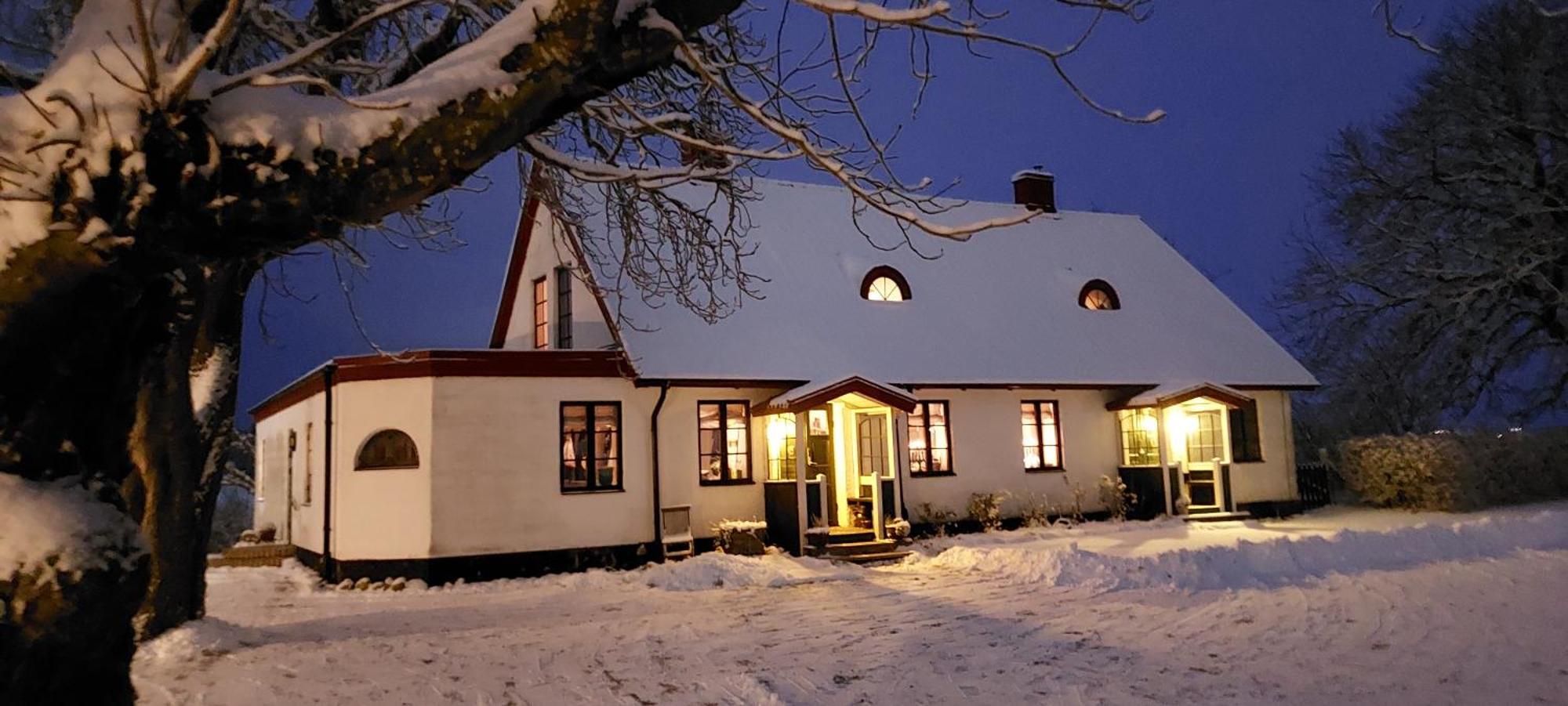 Lantligt Och Lugnt Boende Naera Natur Och Stad 스베달라 시 외부 사진